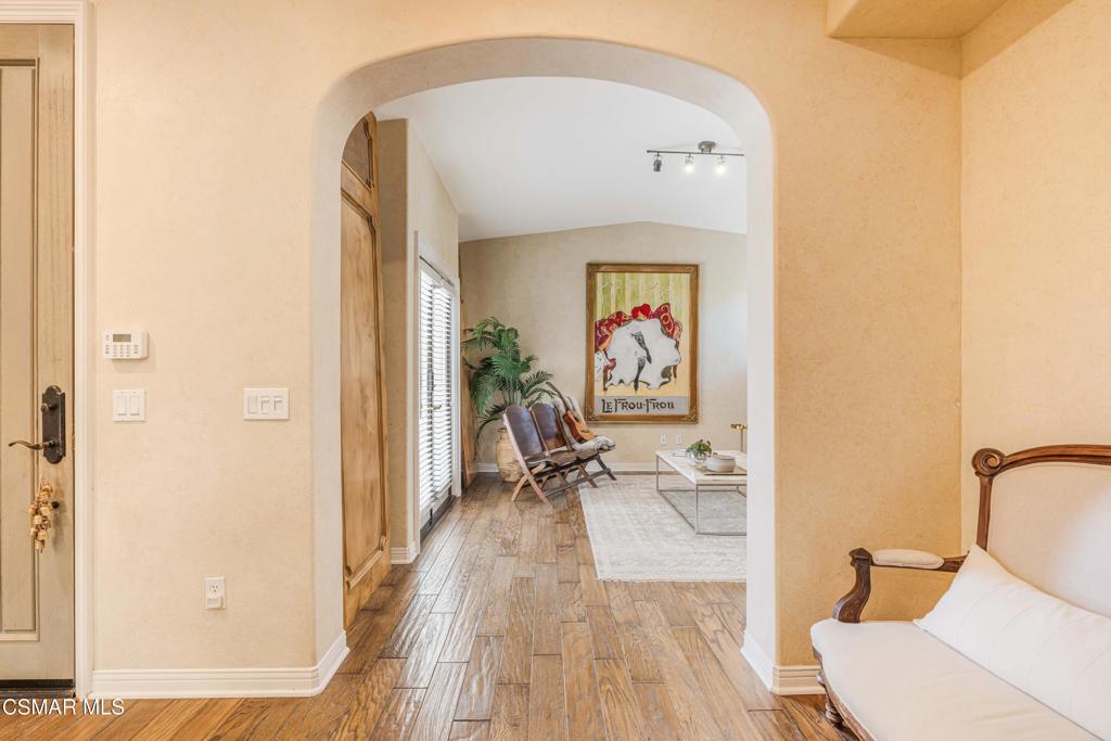 3283 Windmist Avenue Property Photo 6