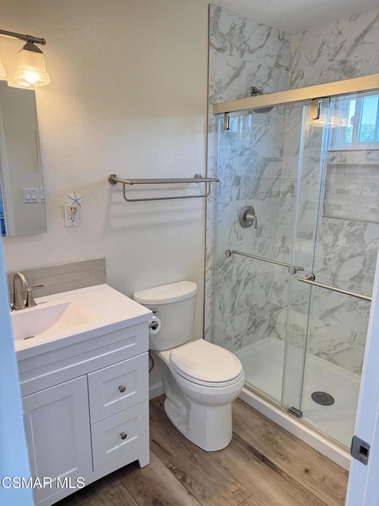 538 Dorena Drive Property Photo 6