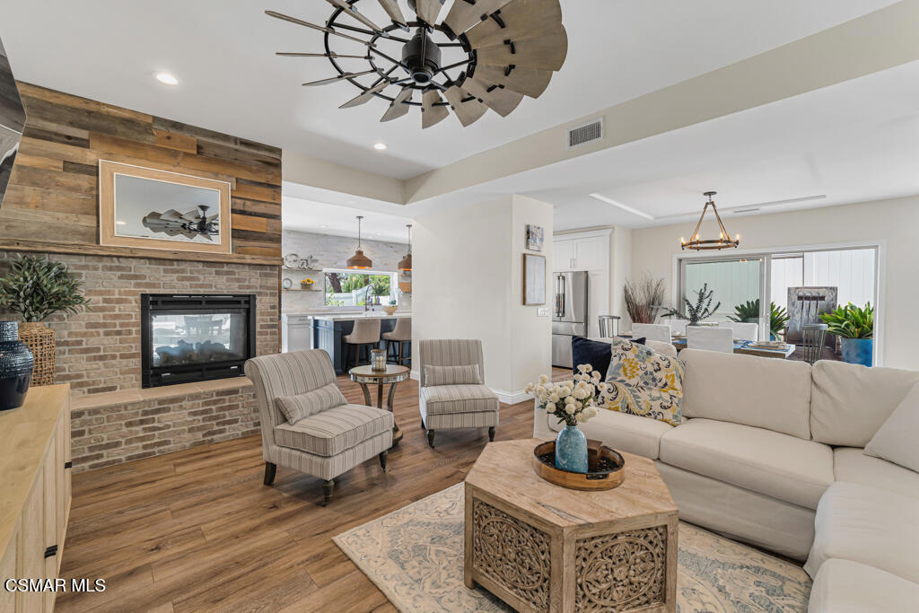 3175 Sunburst Place Property Photo 2