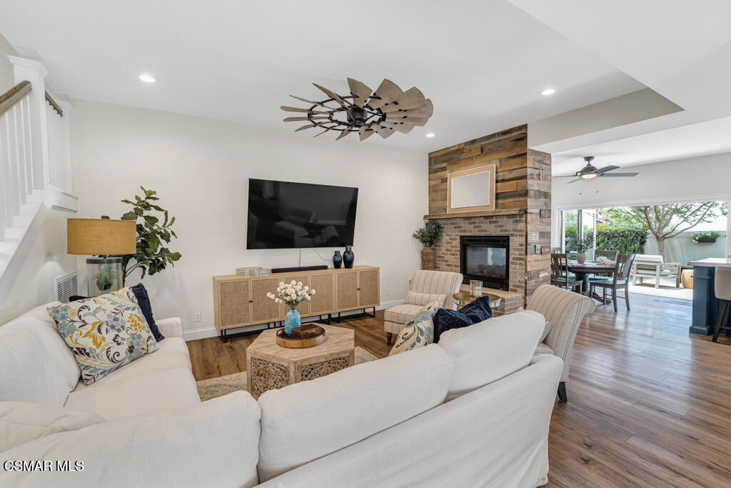 3175 Sunburst Place Property Photo 3