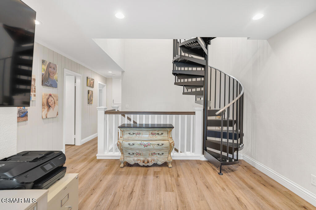 3175 Sunburst Place Property Photo 24