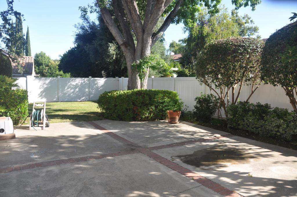 1568 Covington Avenue Property Photo 3
