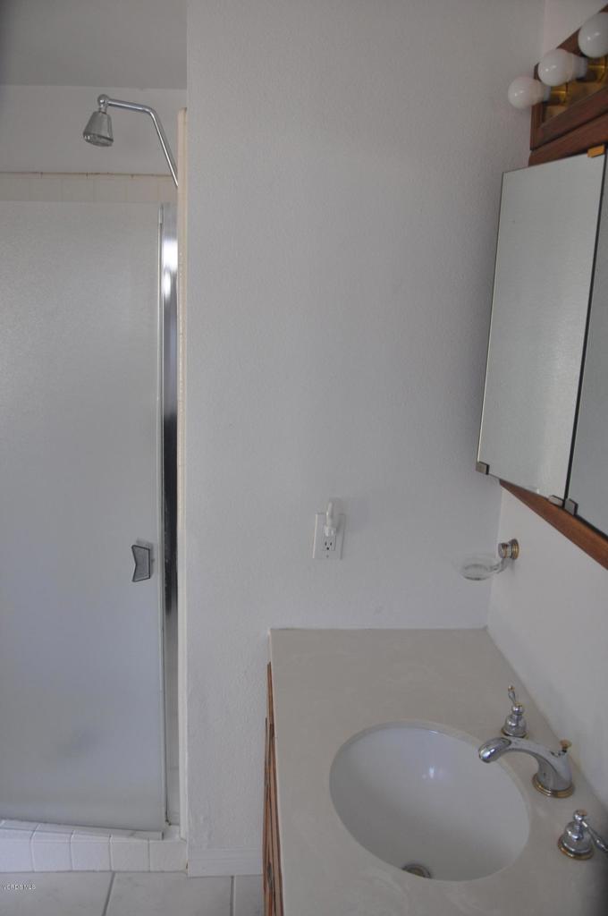 1568 Covington Avenue Property Photo 10