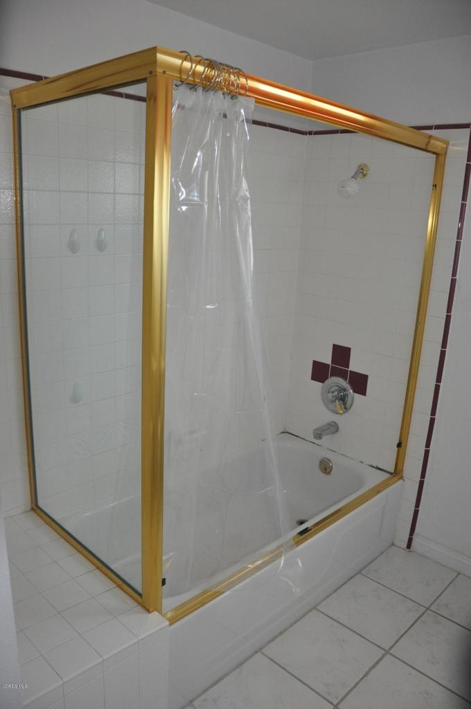 1568 Covington Avenue Property Photo 11