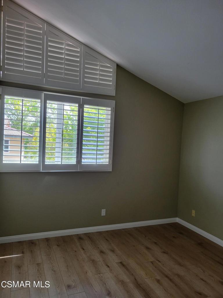 1568 Covington Avenue Property Photo 13