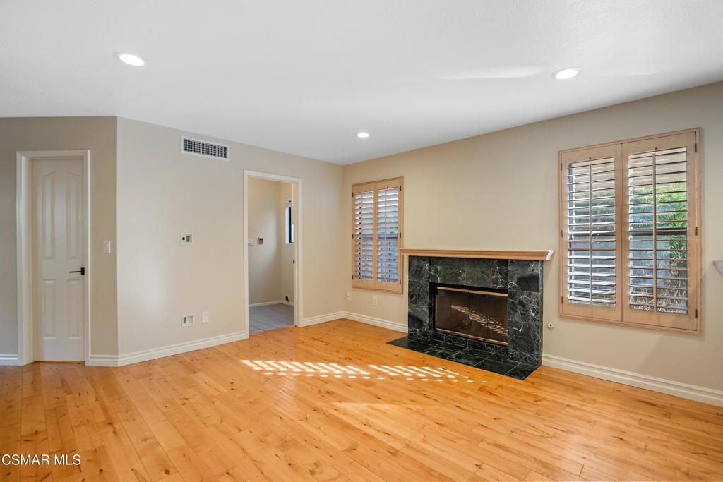 3831 Cottonwood Grove Trail Property Photo 11