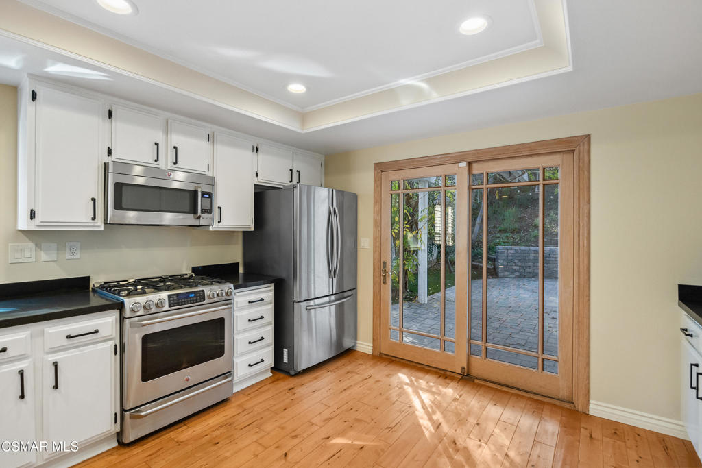 3831 Cottonwood Grove Trail Property Photo 18