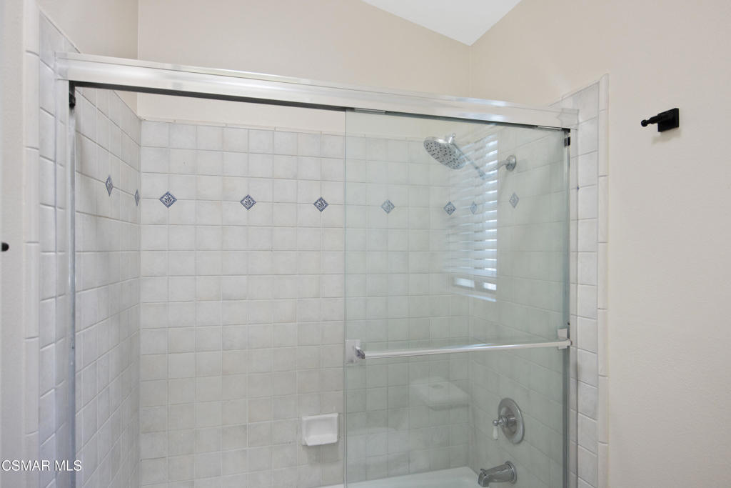 3831 Cottonwood Grove Trail Property Photo 30