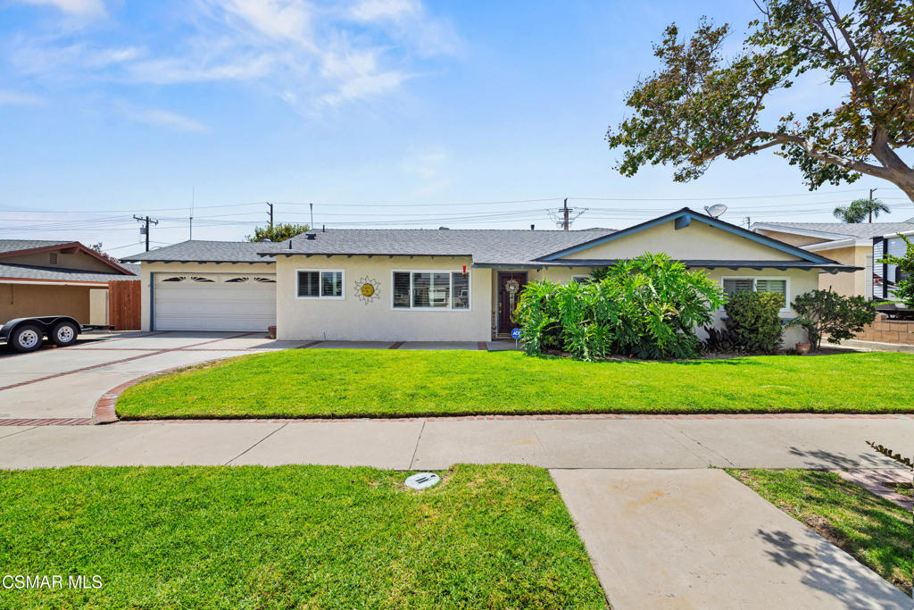 3079 Waco Avenue Property Photo 1