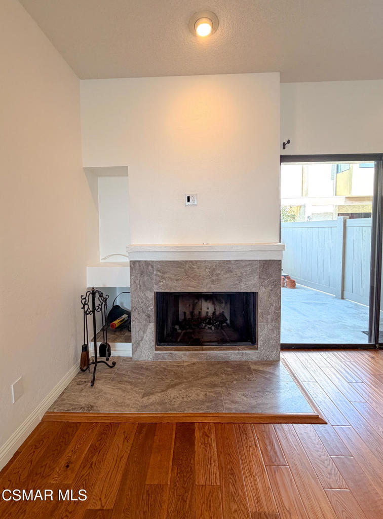 18242 Burbank Boulevard 8 Property Photo 6