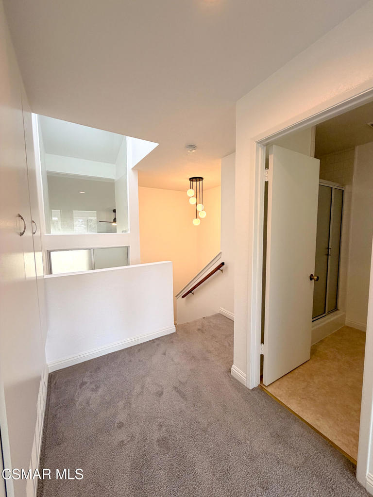 18242 Burbank Boulevard 8 Property Photo 25
