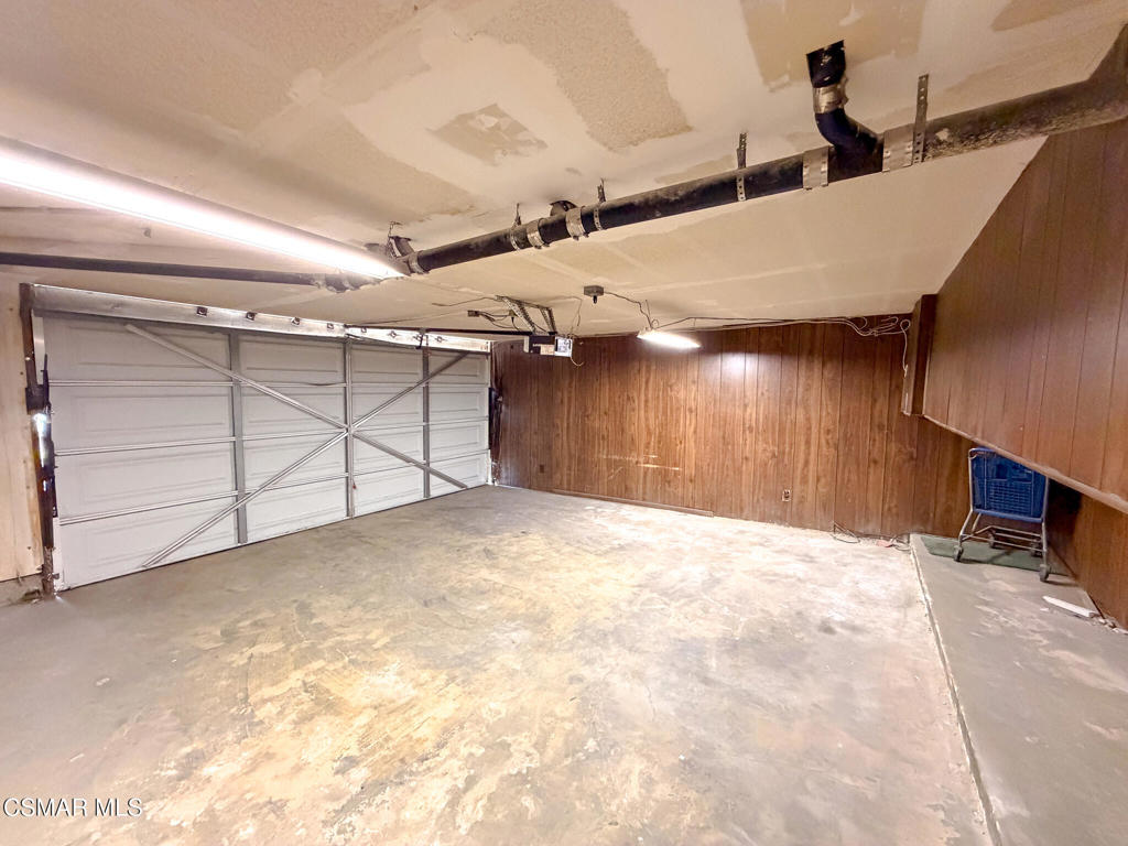 18242 Burbank Boulevard 8 Property Photo 35