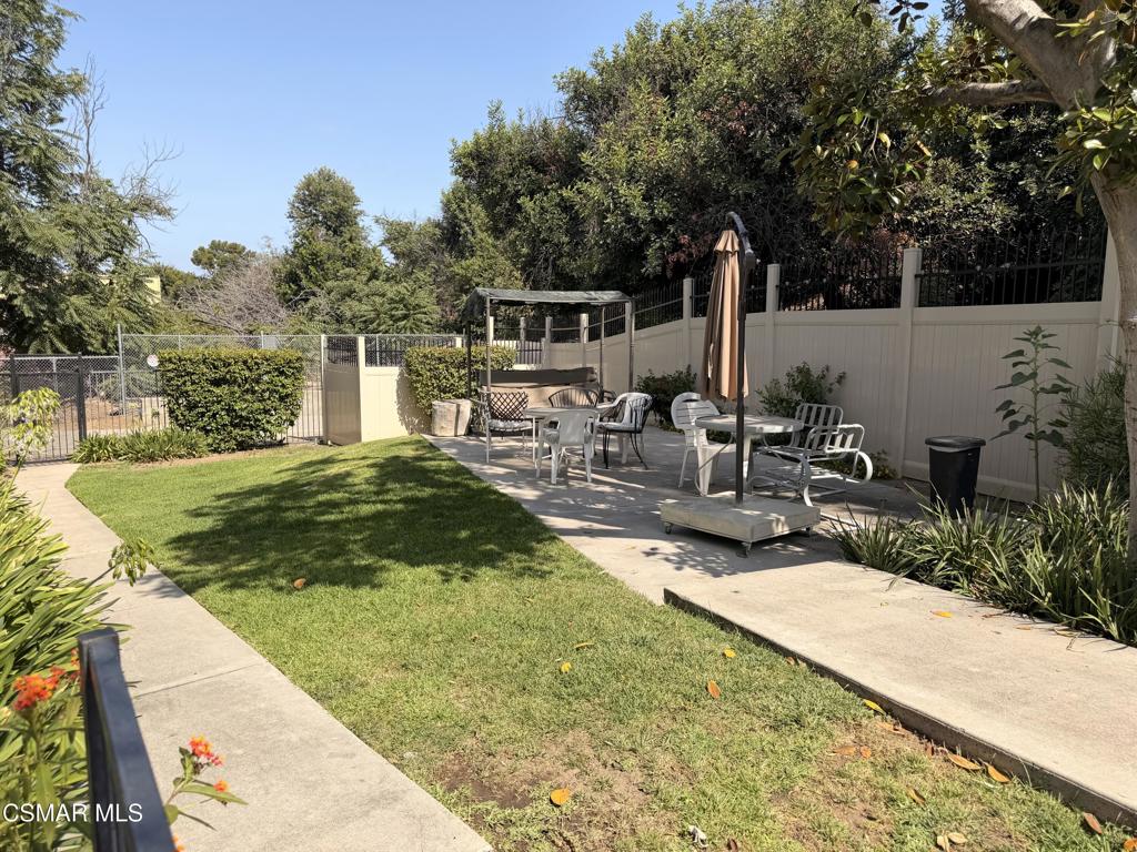18242 Burbank Boulevard 8 Property Photo 38