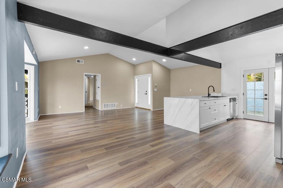 1165 Mcknight Road Property Photo 10