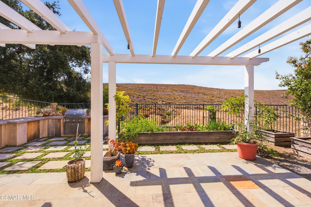 2266 Swift Fox Court Property Photo 39