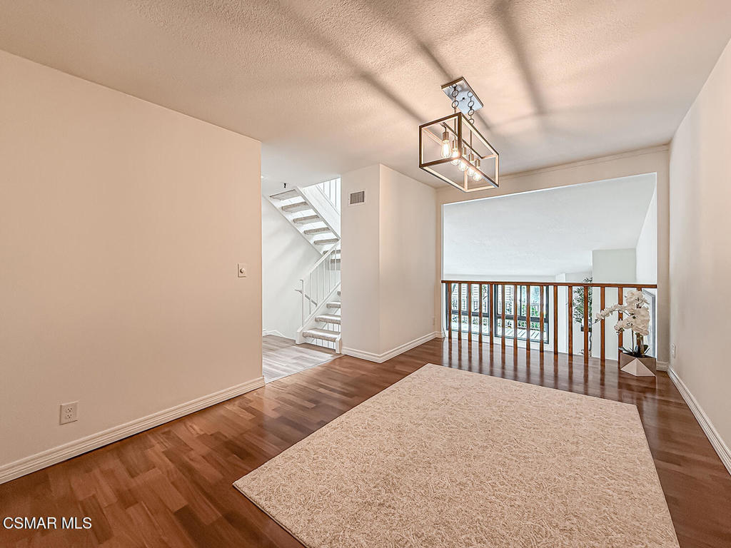 1152 S Westlake Boulevard A Property Photo 10