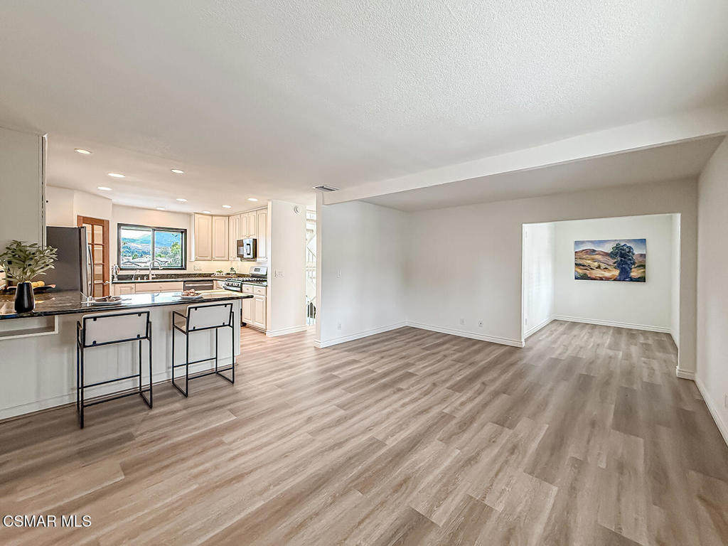 1152 S Westlake Boulevard A Property Photo 17