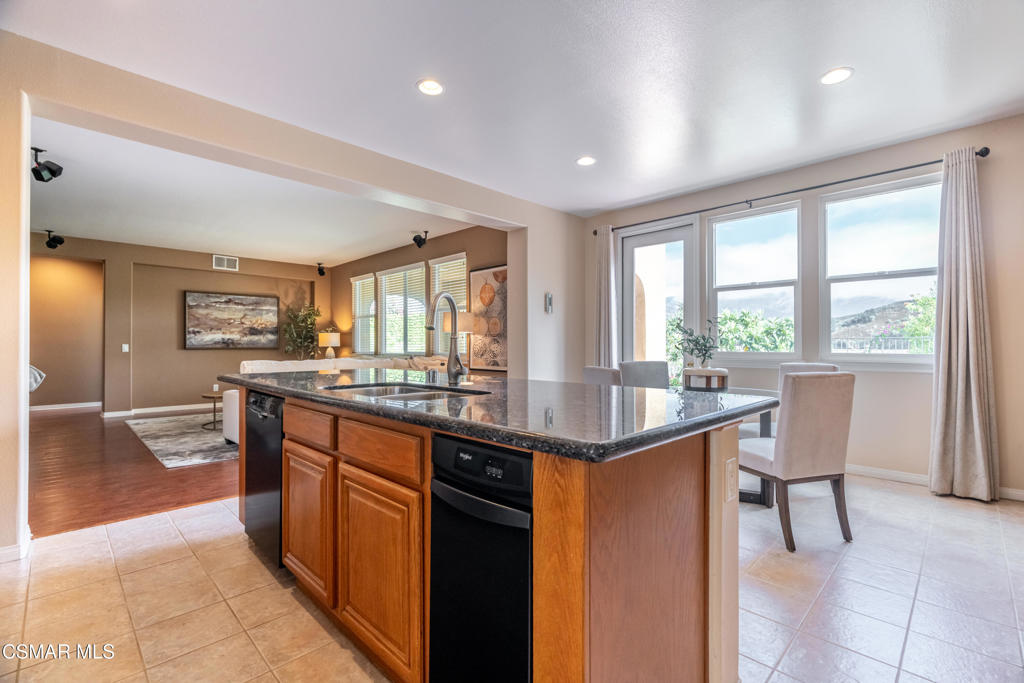 4300 Via Entrada Property Photo 9