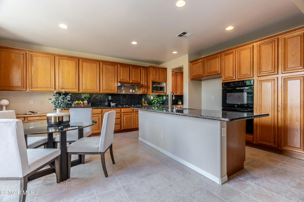 4300 Via Entrada Property Photo 10