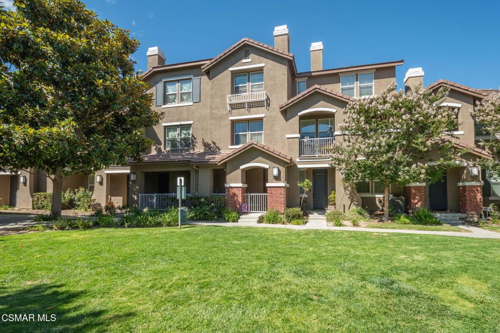 4572 Via Presidio Property Photo 2