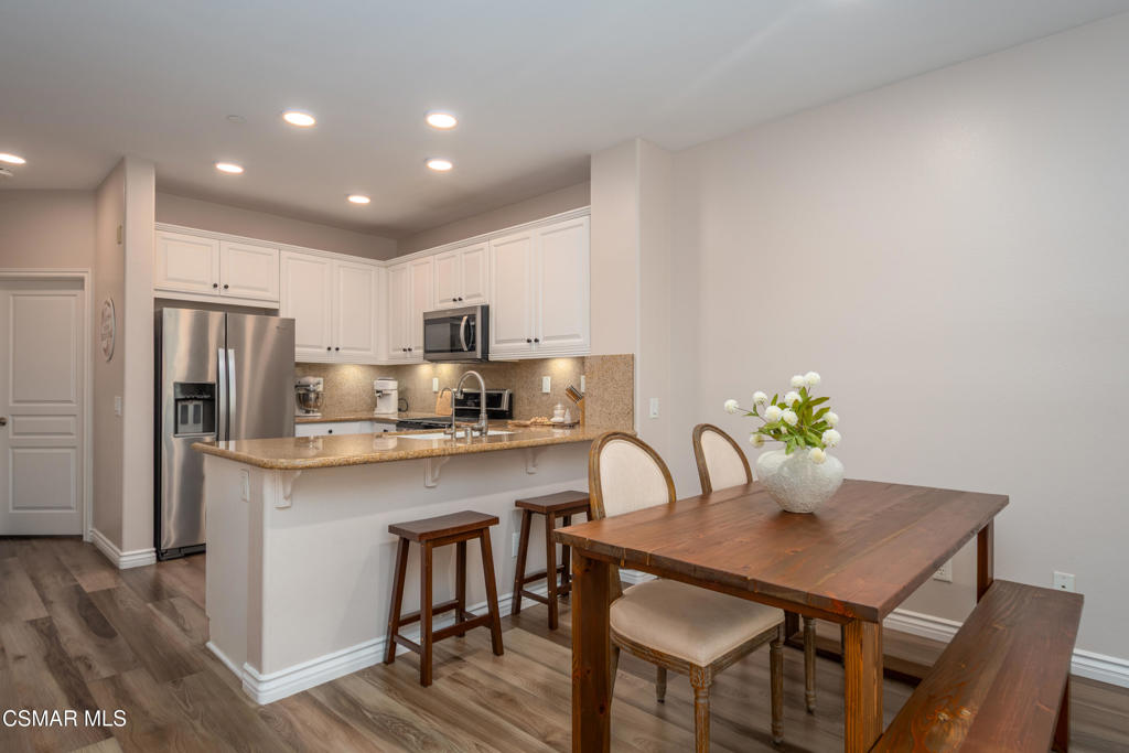 4572 Via Presidio Property Photo 9