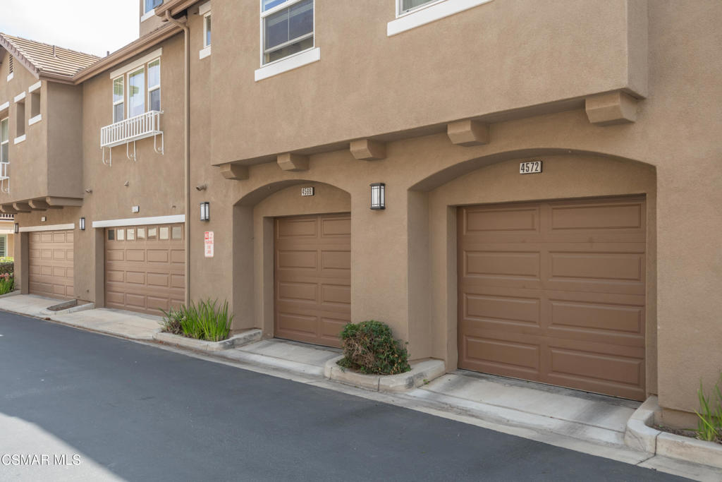 4572 Via Presidio Property Photo 19