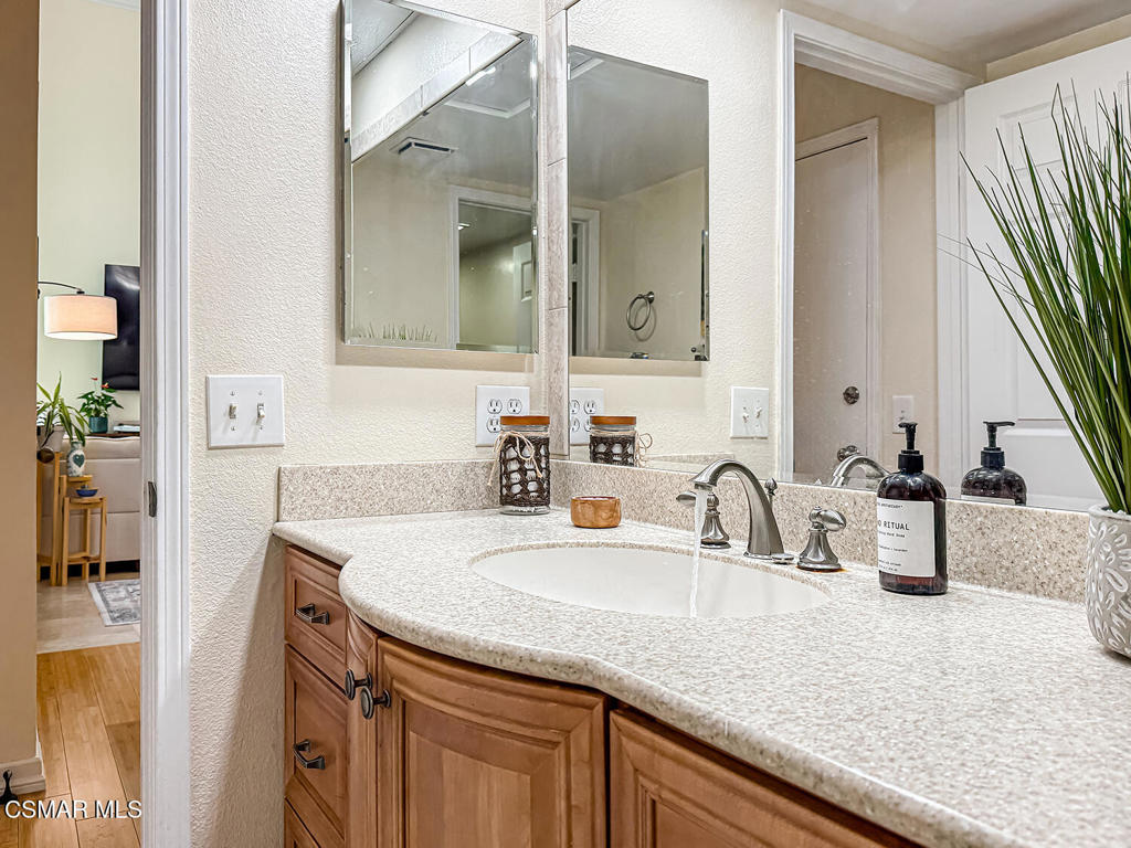 2111 Peak Place Property Photo 22