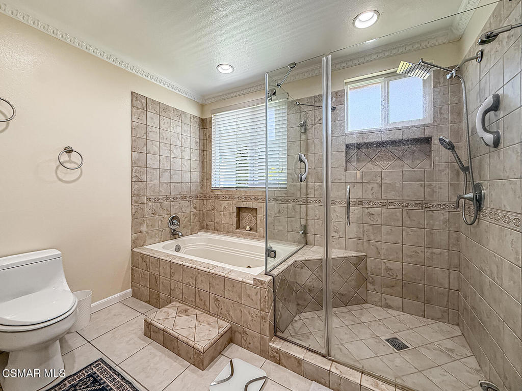 2111 Peak Place Property Photo 44