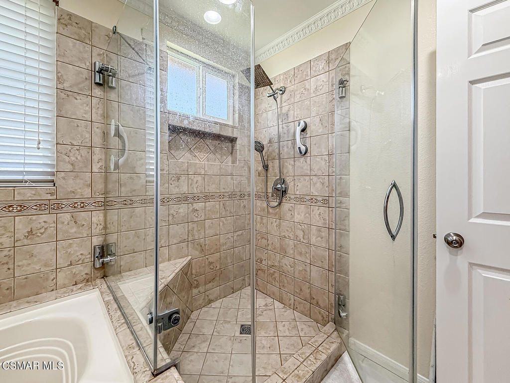 2111 Peak Place Property Photo 46