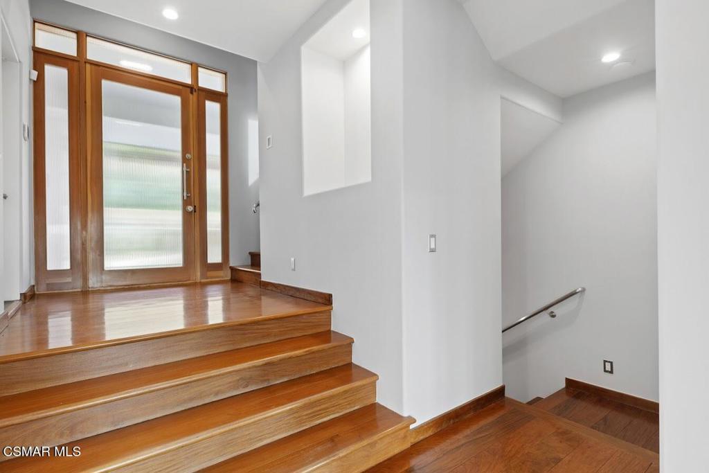 27091 Sea Vista Drive Property Photo 6