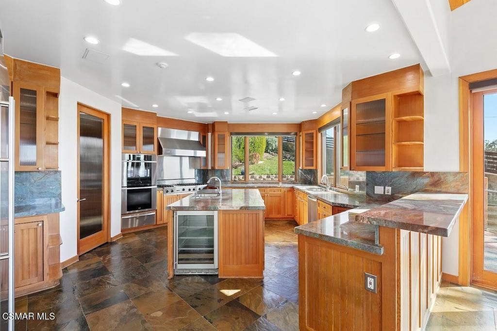 27091 Sea Vista Drive Property Photo 7