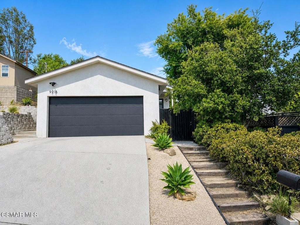 9218 Slater Terrace Property Photo 1