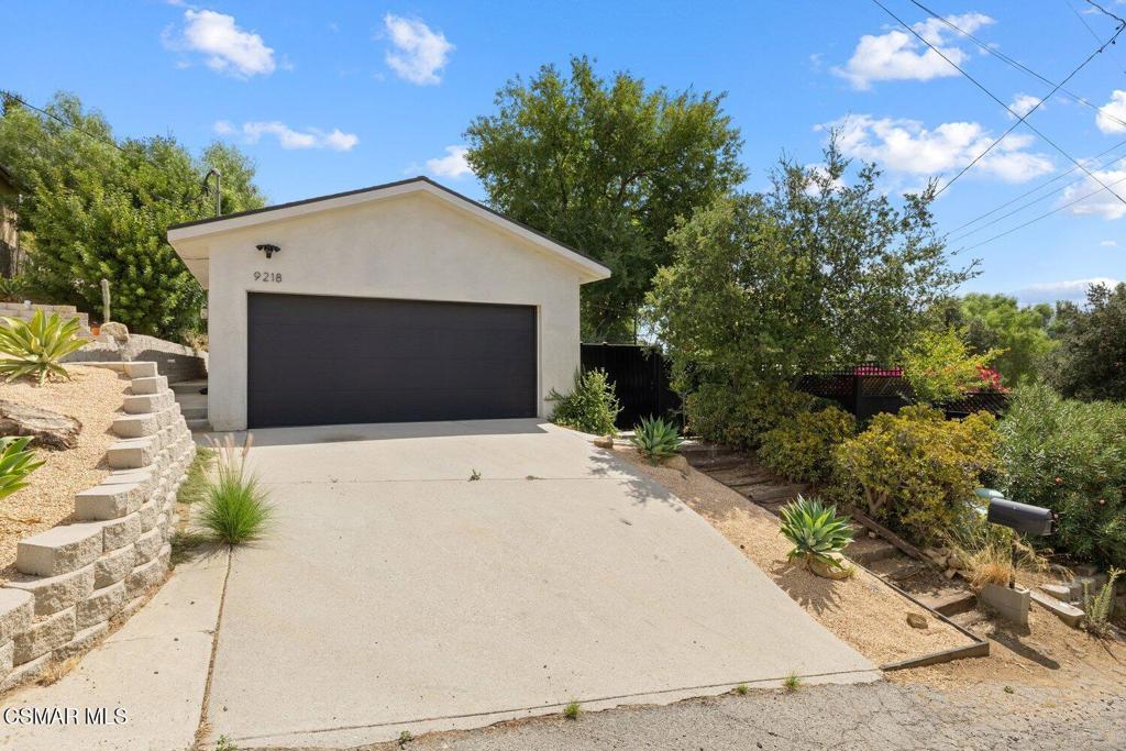 9218 Slater Terrace Property Photo 1