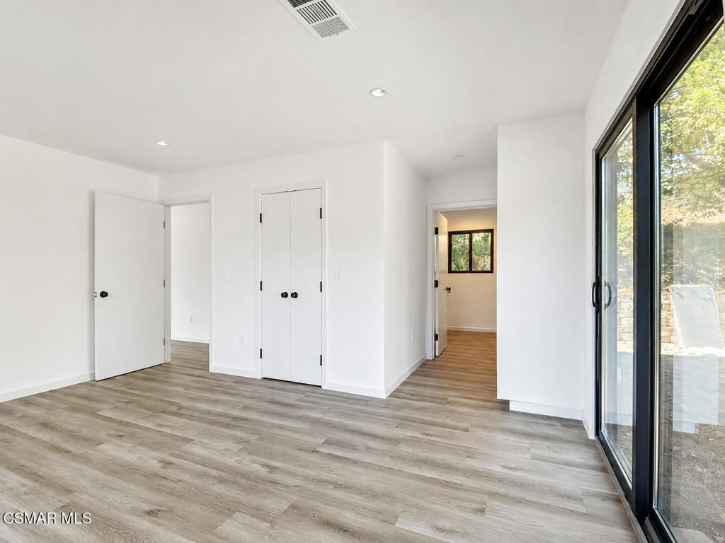 9218 Slater Terrace Property Photo 15