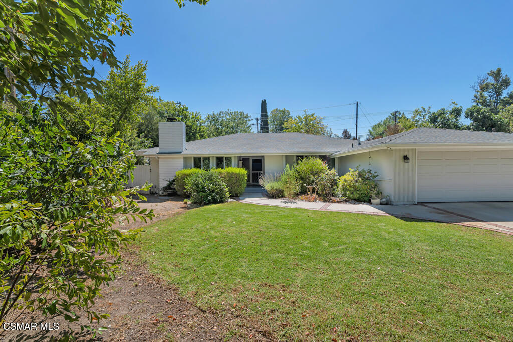 1060 Colby Circle Property Photo 1