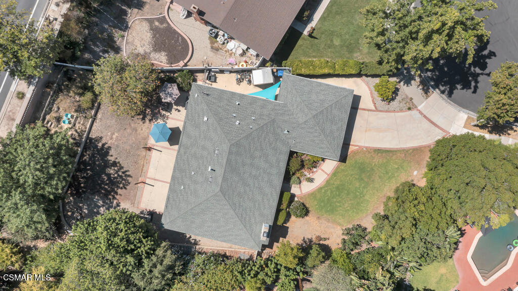1060 Colby Circle Property Photo 2