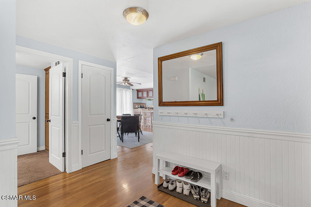 1060 Colby Circle Property Photo 6