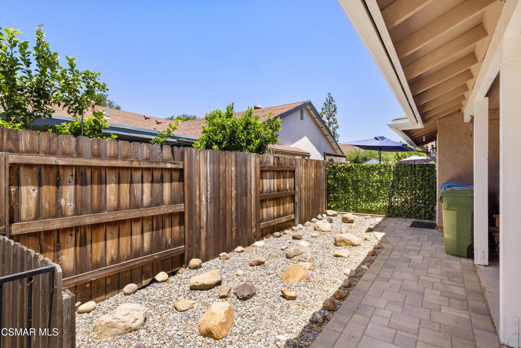 988 Vallejo Avenue Property Photo 3