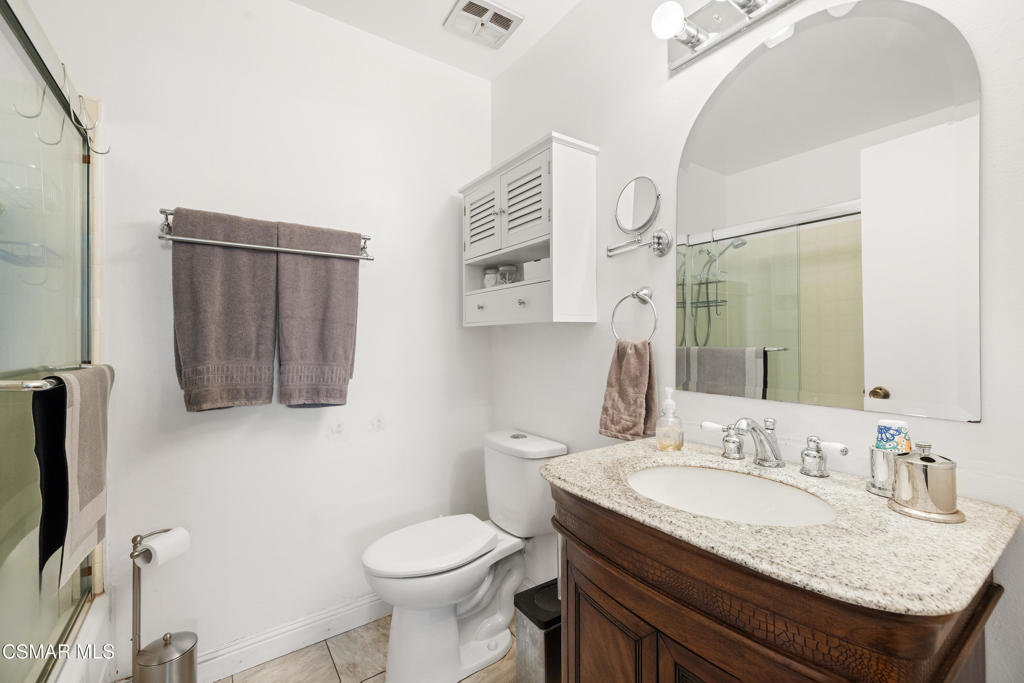 988 Vallejo Avenue Property Photo 16