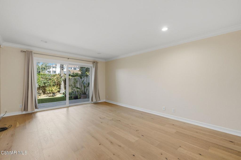6482 Cavalleri Road Property Photo 7