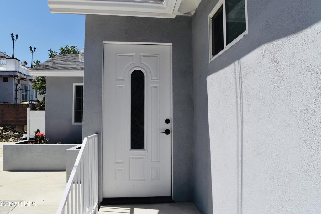 137 Commonwealth Avenue Property Photo 2