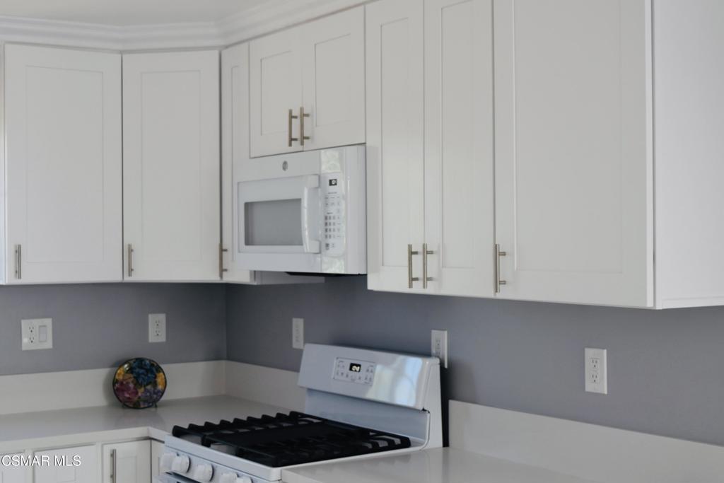 137 Commonwealth Avenue Property Photo 4