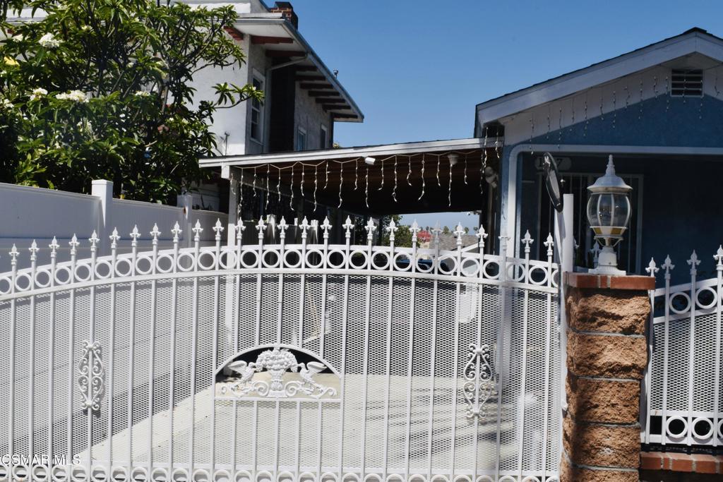 137 Commonwealth Avenue Property Photo 16