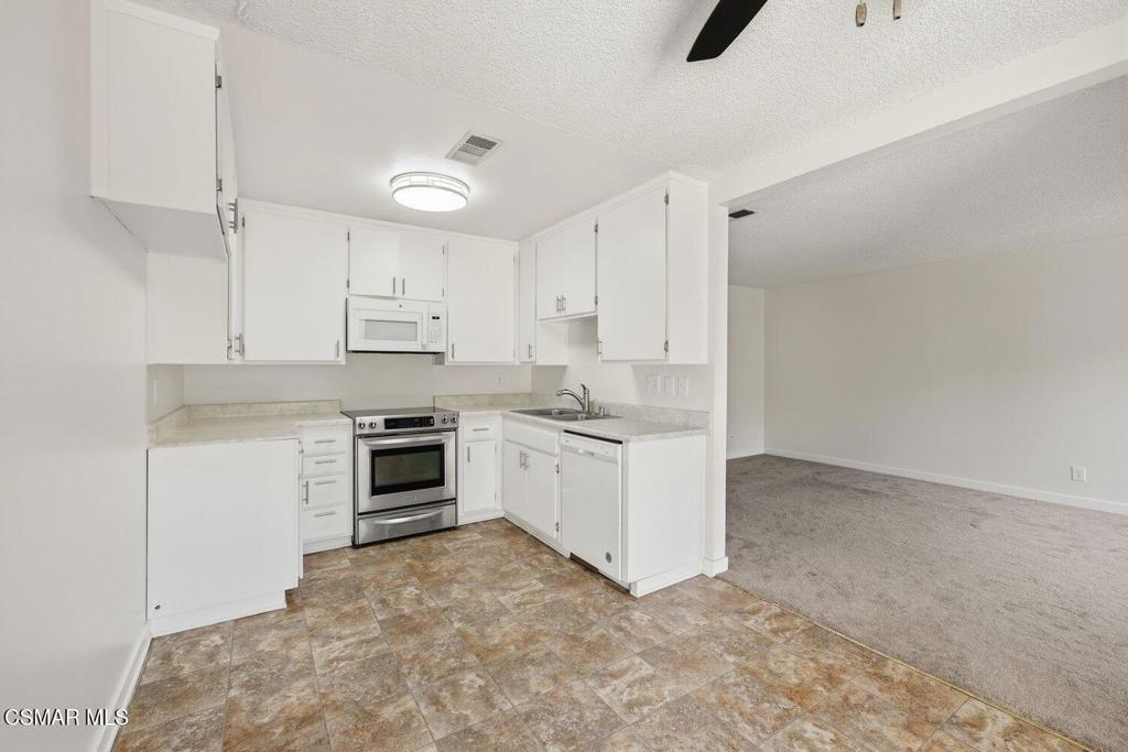 1360 Alessandro Drive Property Photo 8