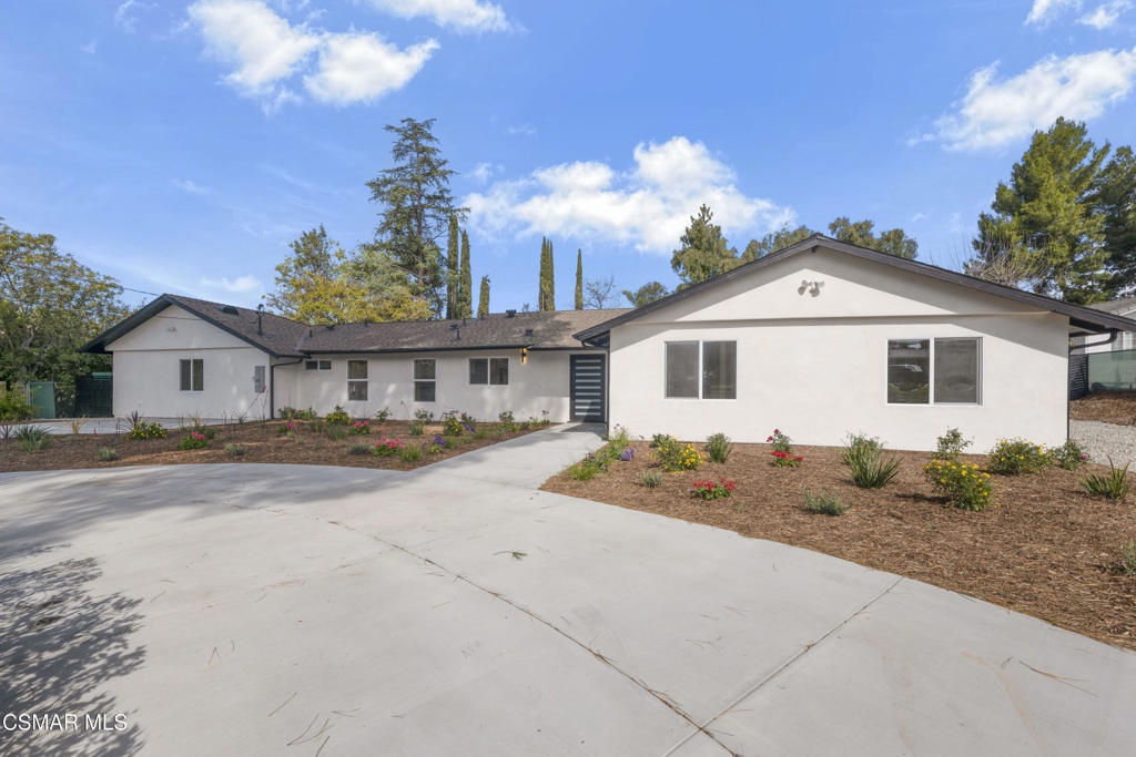 2651 Sirius Street Property Photo 2