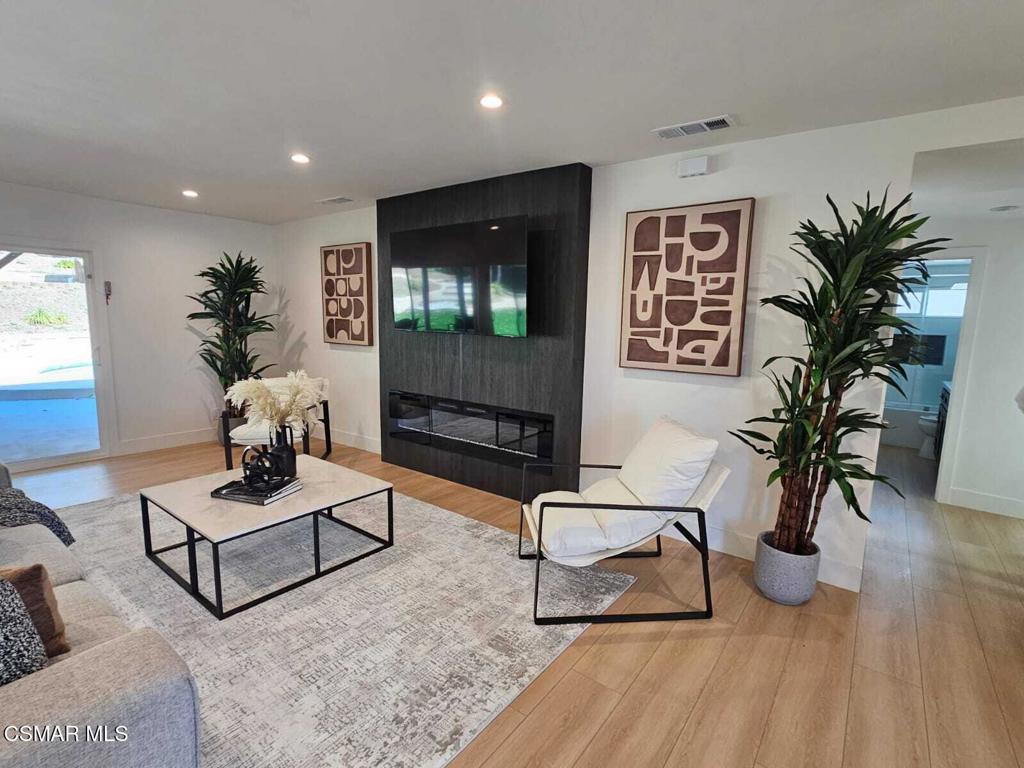 2651 Sirius Street Property Photo 4