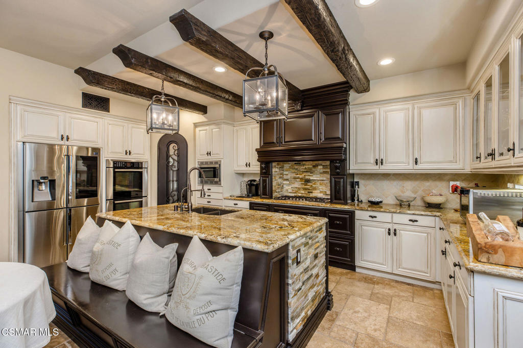 307 Briar Bluff Circle Property Photo 13