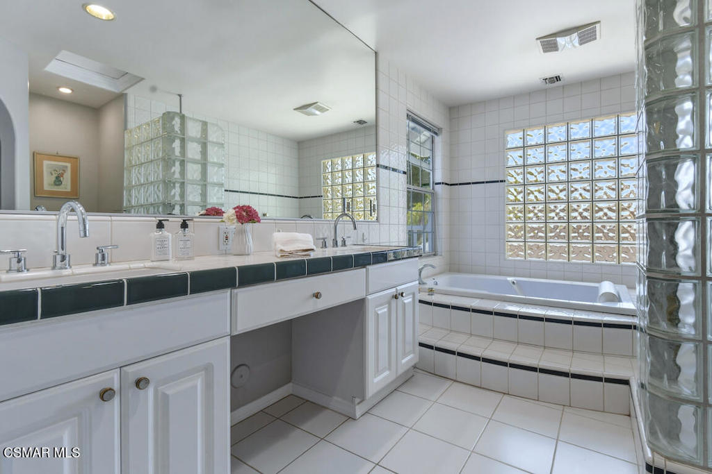 26961 Helmond Drive Property Photo 27
