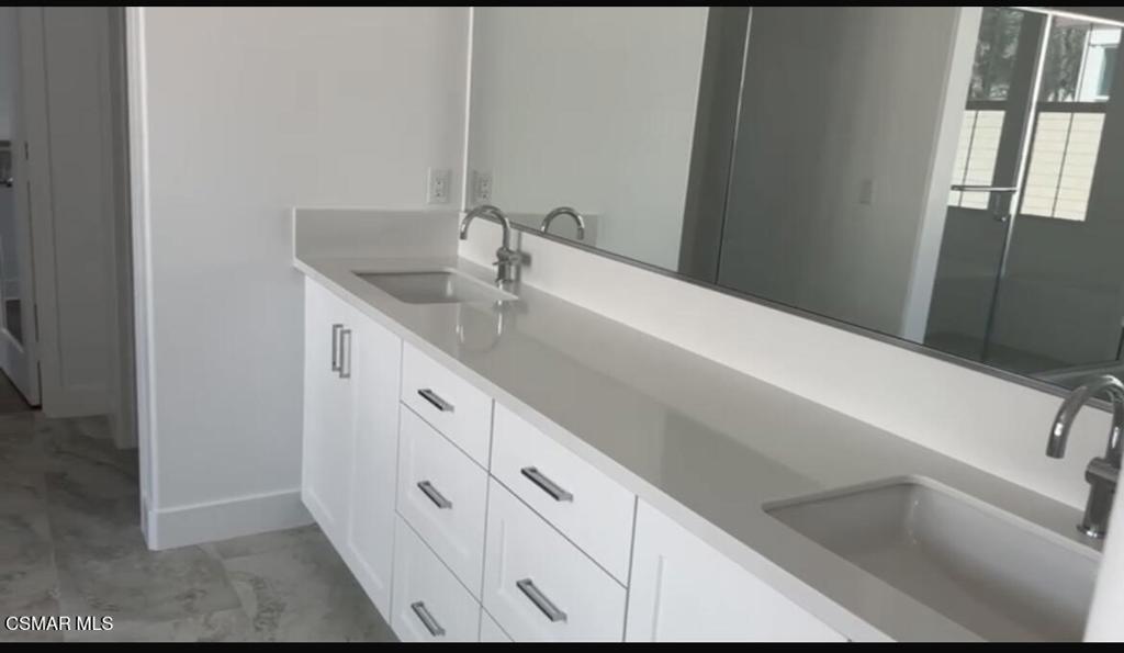 779 Edward Scholle Drive Property Photo 20