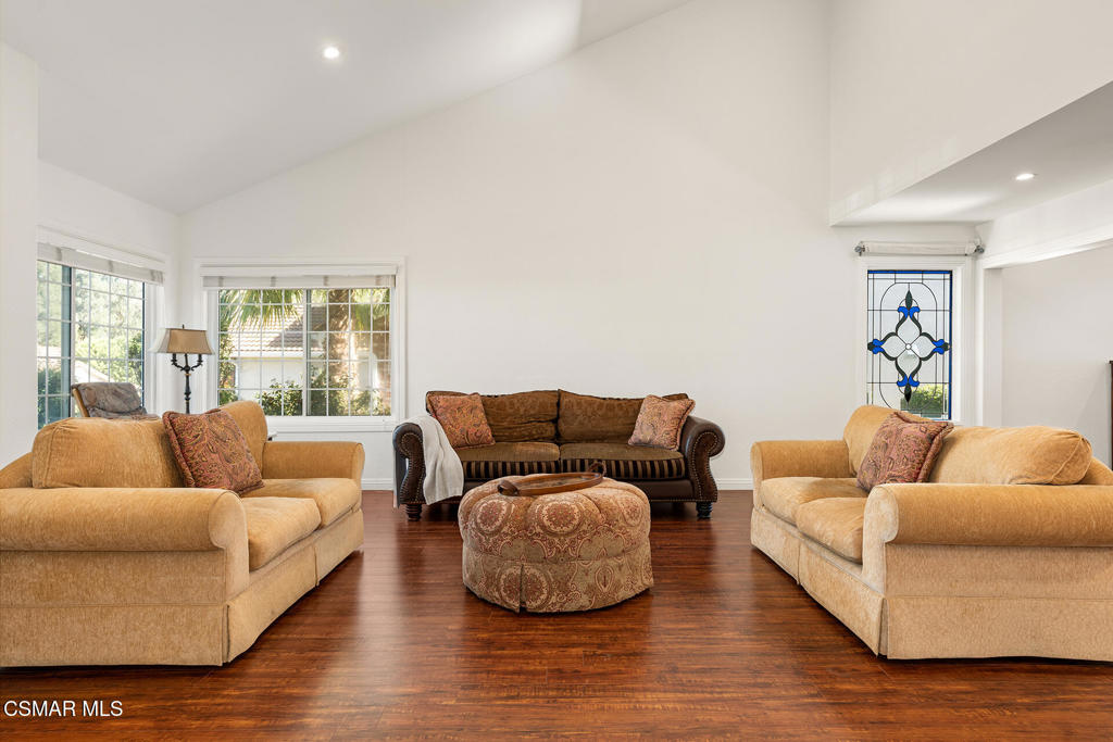 5335 Alfonso Drive Property Photo 9